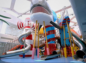 戶外景區(qū)安裝不銹鋼滑梯能否吸引更多游客？