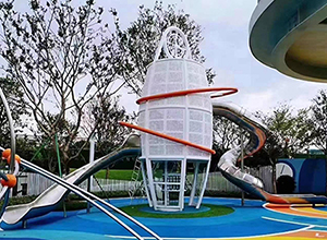 不銹鋼滑梯廠家浙江奇思樂游樂是如何給客戶量身定做的？