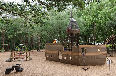 海盜船無動(dòng)力游樂設(shè)施