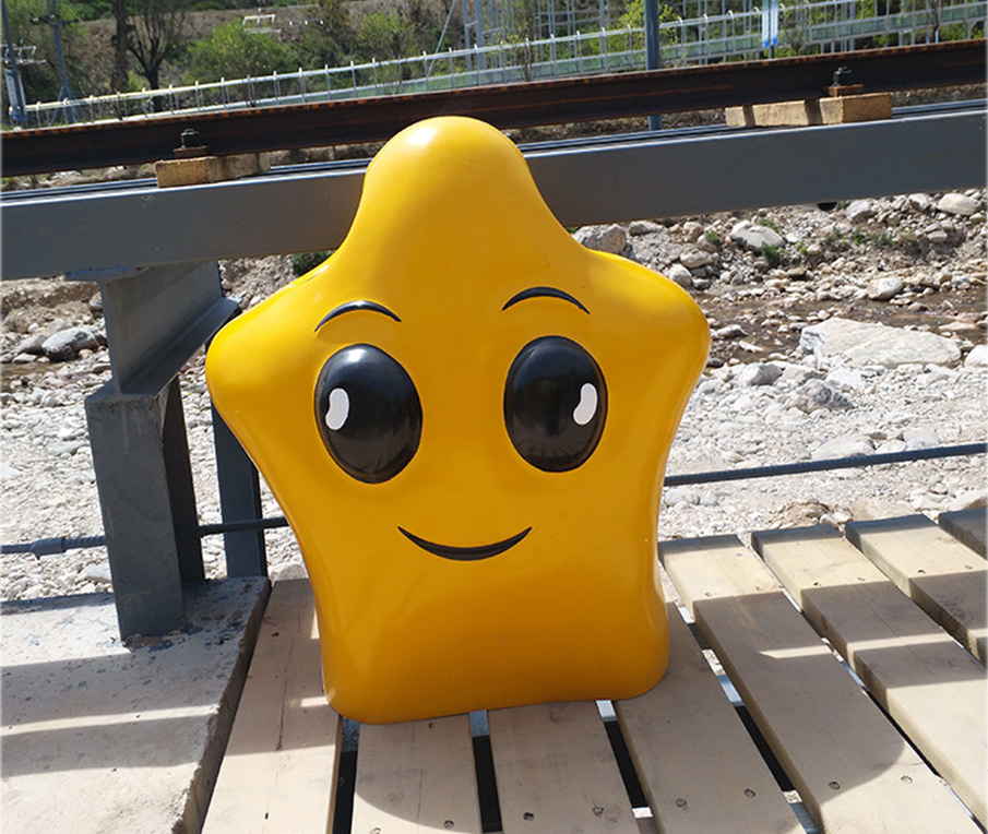 卡通戶外垃圾桶