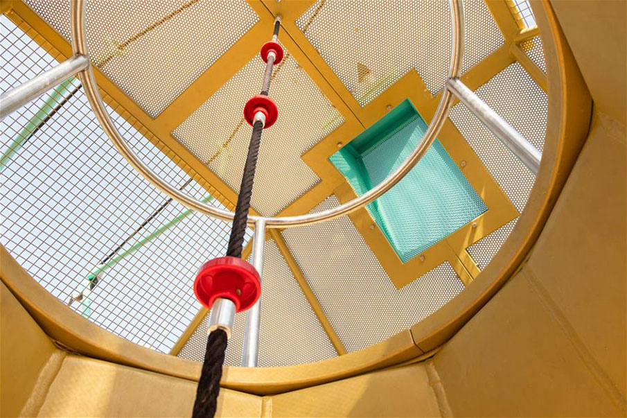 戶外兒童游樂場(chǎng)設(shè)備