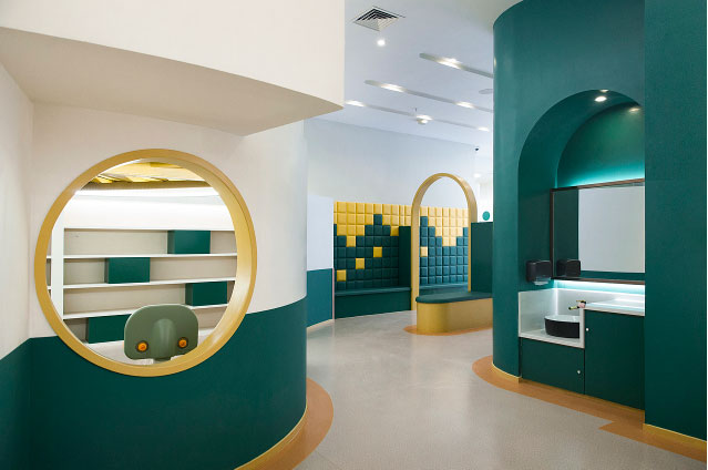 親子餐廳游樂場設(shè)備