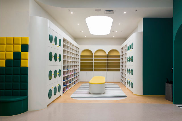 親子餐廳游樂場設(shè)備