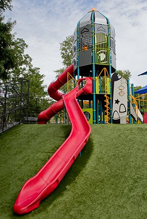 旅游景區(qū)游樂(lè)設(shè)備定制秋千