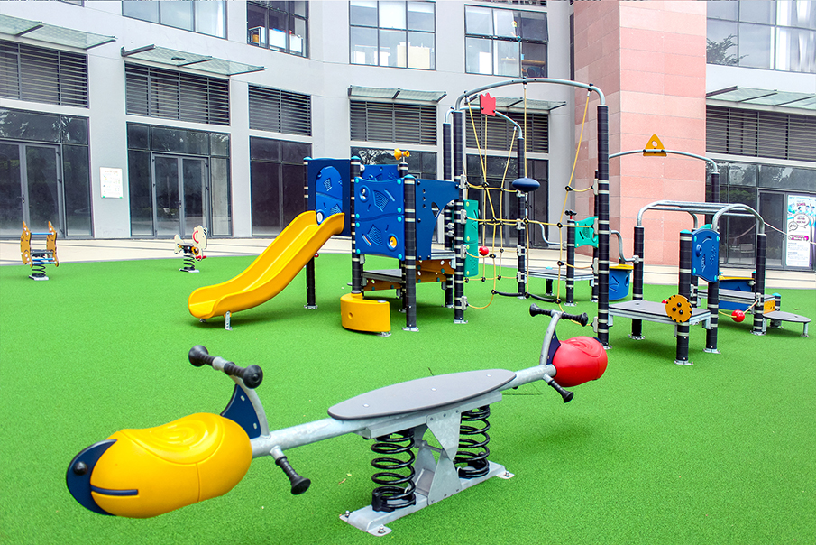 小區(qū)公園游樂設備效果圖