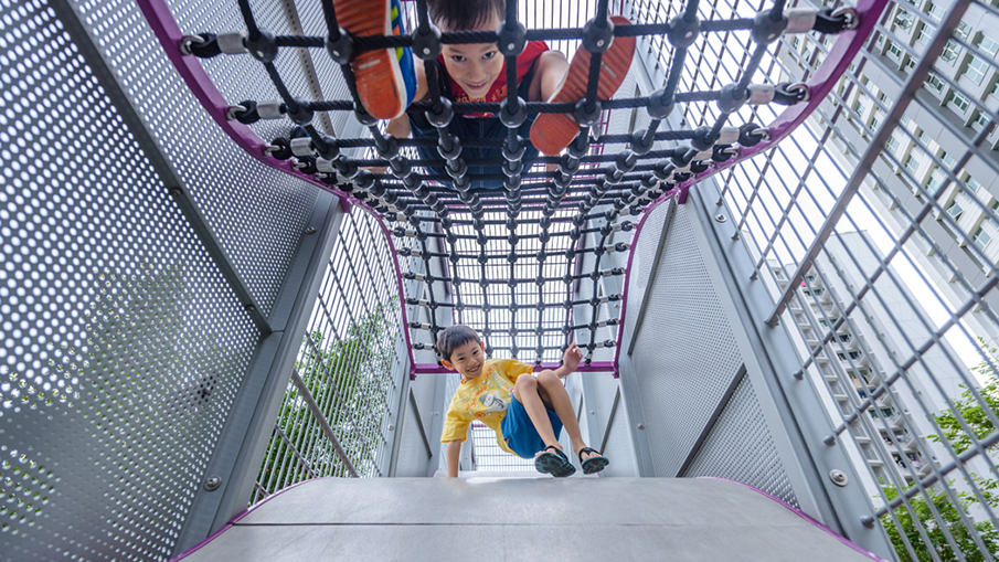 小區(qū)新型游樂設(shè)備-攀爬