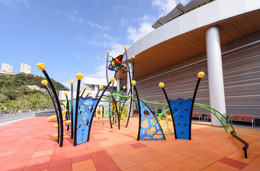 室外攀爬游樂設(shè)備應(yīng)用場景