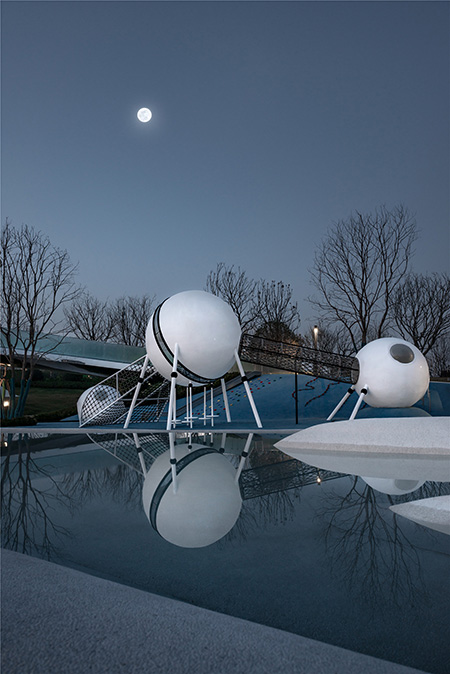 景區(qū)無(wú)動(dòng)力游樂(lè)設(shè)備細(xì)節(jié)圖