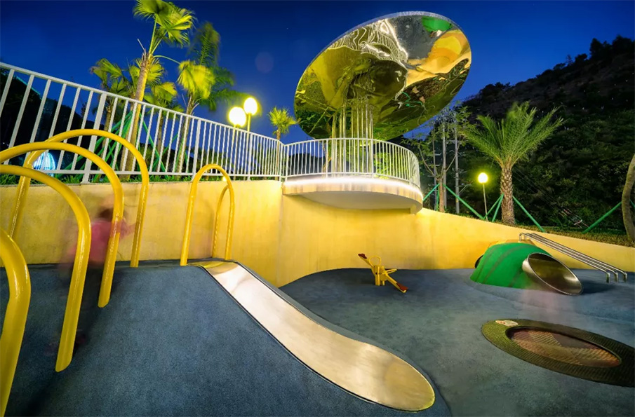 大型主題樂(lè)園設(shè)備芒果主塔