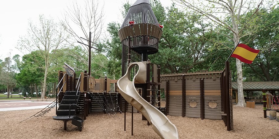 海盜船無(wú)動(dòng)力游樂(lè)設(shè)施實(shí)物展示