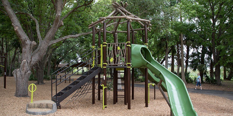 海盜船無(wú)動(dòng)力游樂(lè)設(shè)施