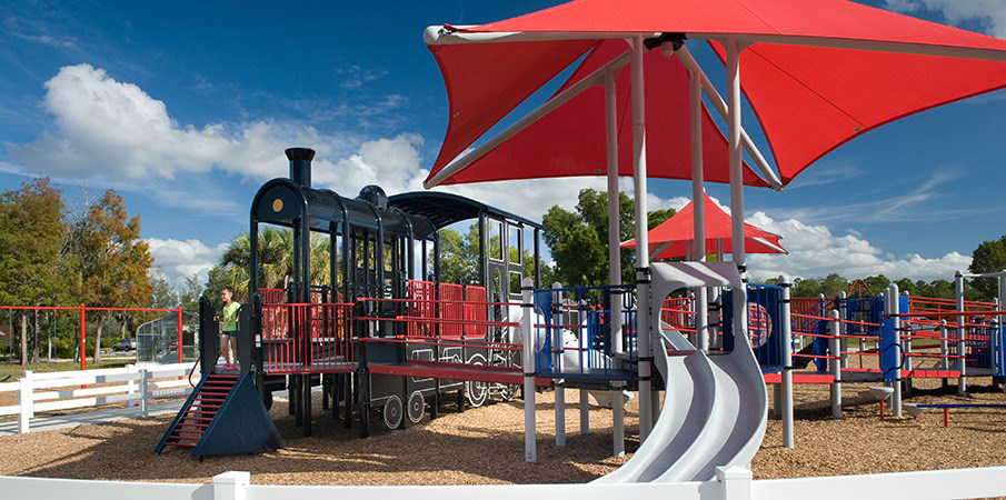 火車主題游樂設(shè)施