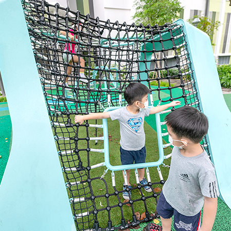 社區(qū)健身娛樂設施