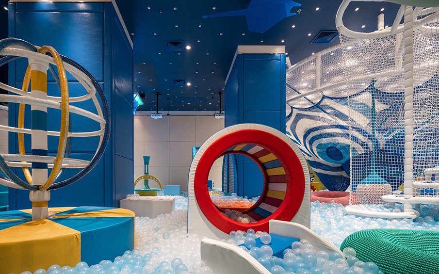 商場(chǎng)室內(nèi)兒童項(xiàng)目