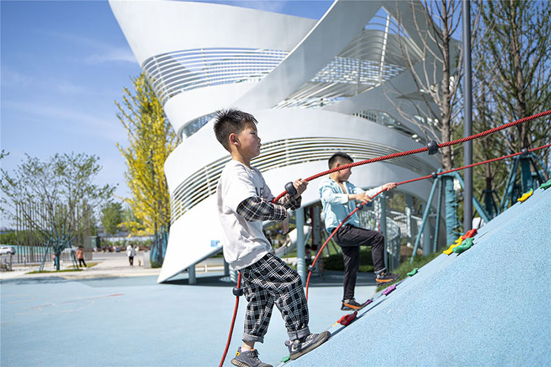 文旅城兒童空間設(shè)計攀巖