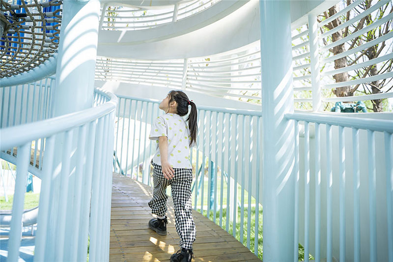 文旅城兒童空間設(shè)計廊橋