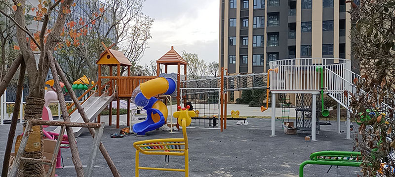 地產(chǎn)兒童區(qū)游樂設施整體效果