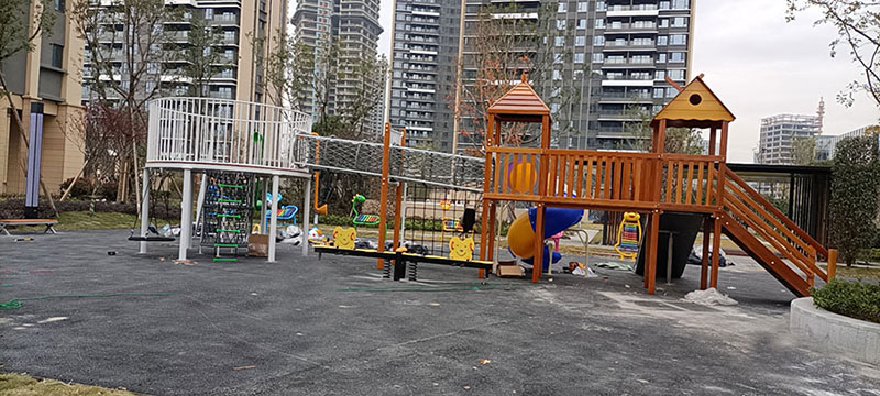 地產(chǎn)兒童區(qū)游樂設施組合滑梯