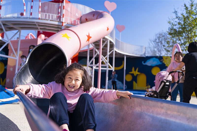 公園禮盒主題設(shè)備滑梯細節(jié)