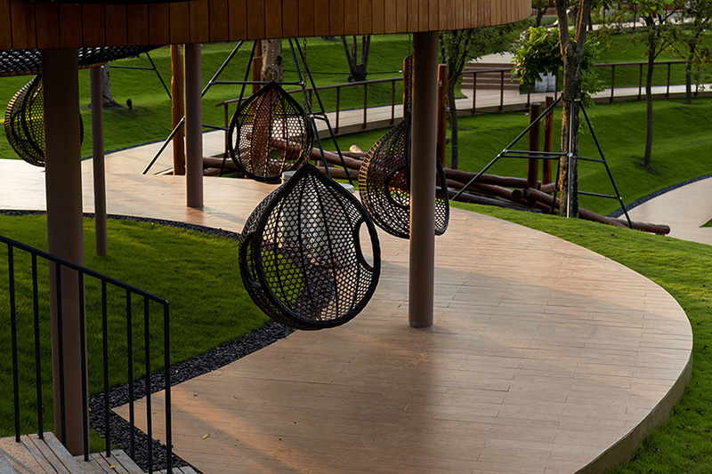 松鼠樂(lè)園兒童友好型社區(qū)秋千