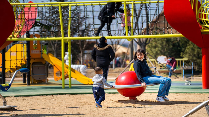 春意十足的主題兒童樂園