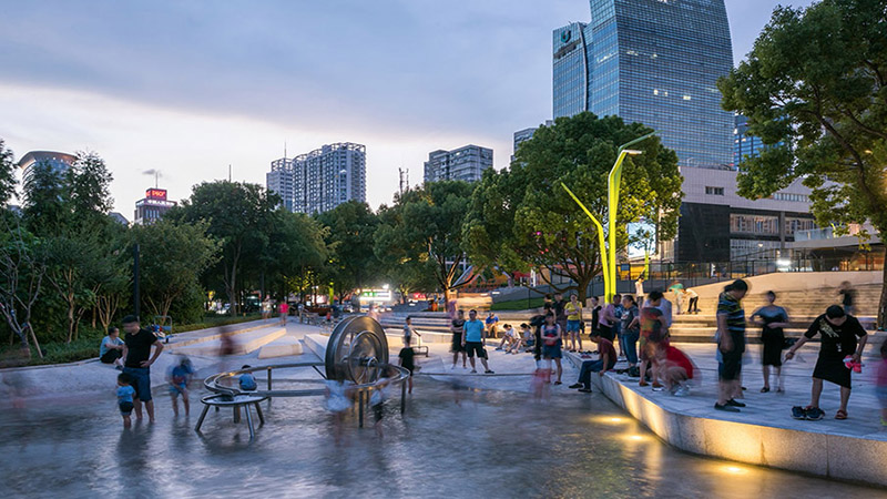 奶酪貓主題攀爬兒童樂(lè)園水景裝置