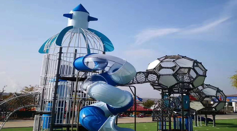 戶外兒童游樂場(chǎng)設(shè)備有哪些-爬網(wǎng)圖片