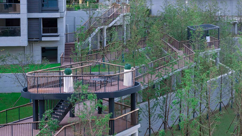 社區(qū)兒童游樂場