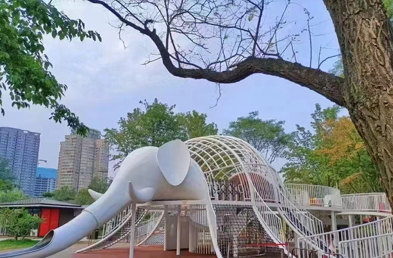 戶外大型無動力設備