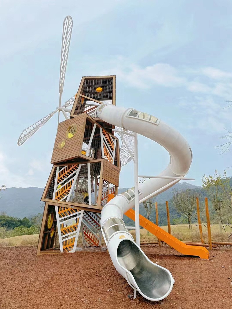 高塔不銹鋼滑梯