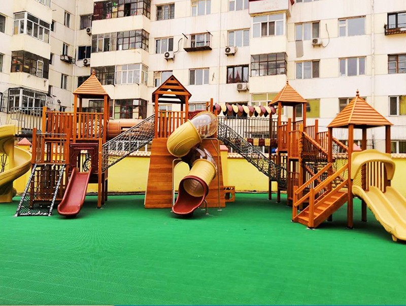 室外兒童木質(zhì)滑梯展示圖