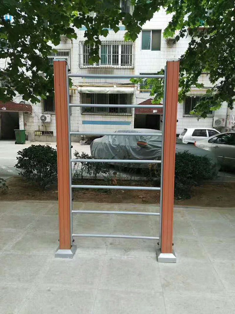 塑木鋼結(jié)構(gòu)戶(hù)外健身器材