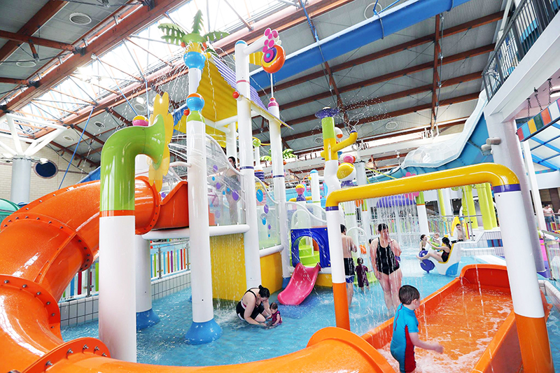 室內(nèi)水上樂園設備