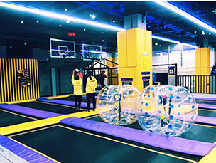 室內(nèi)兒童蹦床樂園-投資室內(nèi)大型蹦床樂園項(xiàng)目前景分析！