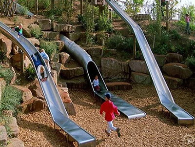 不銹鋼滑梯的正常維護(hù)方法