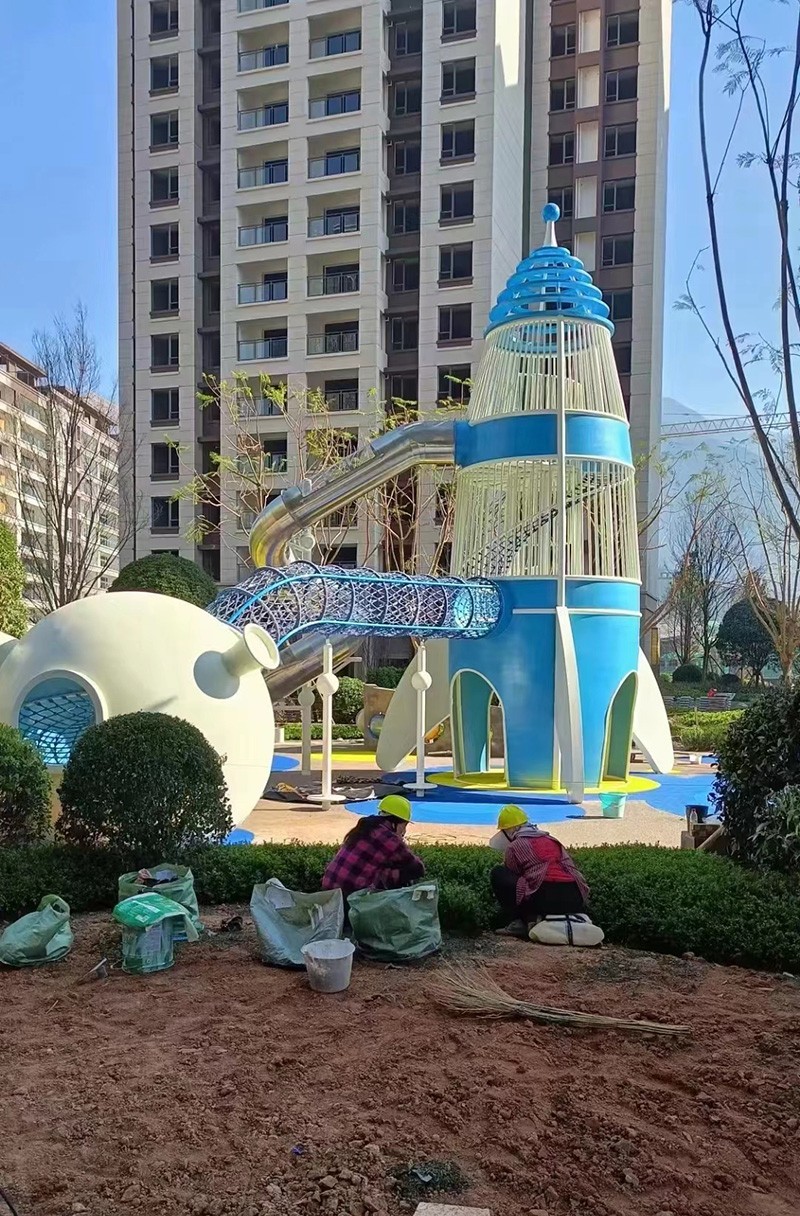 太空造型新型兒童游樂(lè)設(shè)施