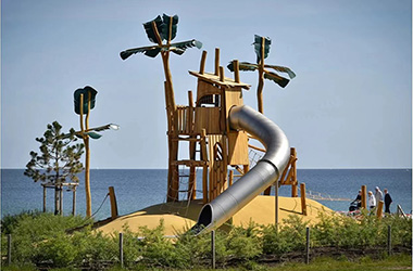 大型原木組合滑梯