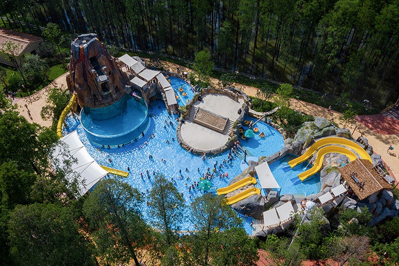 公園游樂設(shè)備