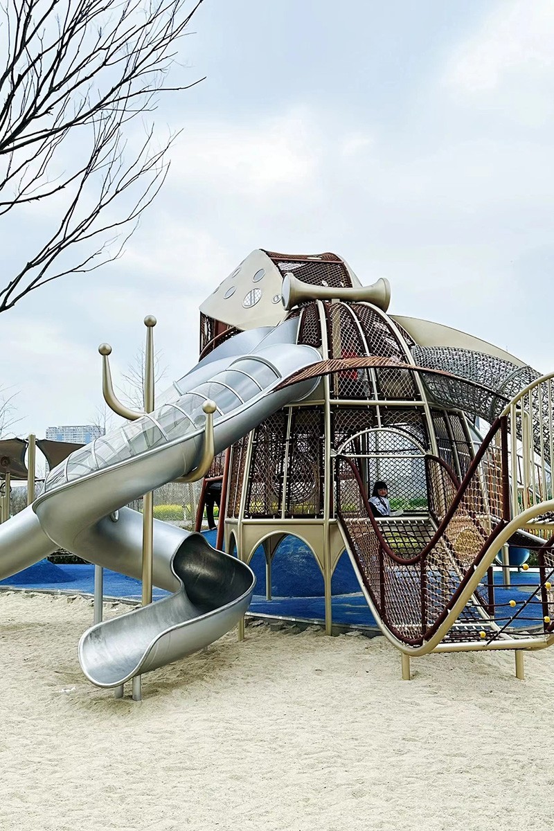 游樂場非標游樂設(shè)施配套