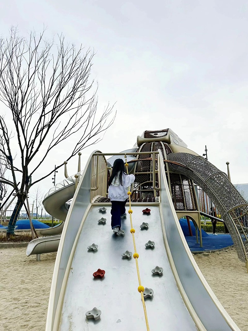 游樂場非標游樂設(shè)施細節(jié)