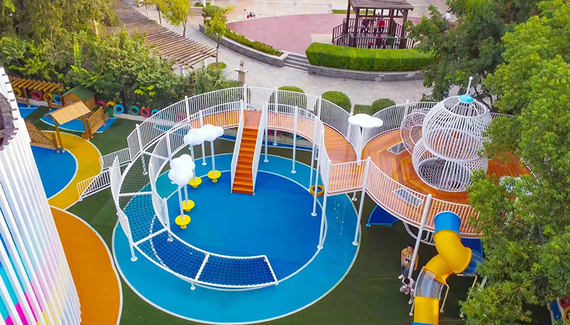 幼兒園戶外廊架滑梯