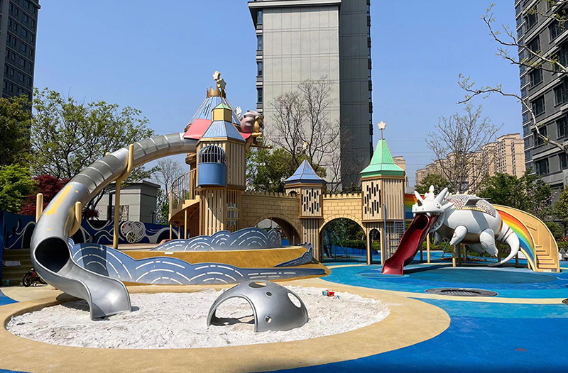 小區(qū)不銹鋼組合滑梯