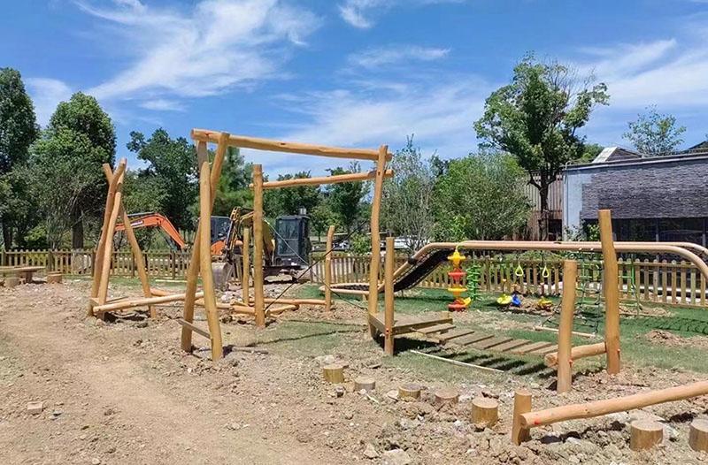 公園戶(hù)外拓展設(shè)備