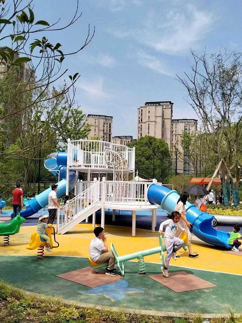 小區(qū)非標(biāo)廊架組合設(shè)備細(xì)節(jié)圖