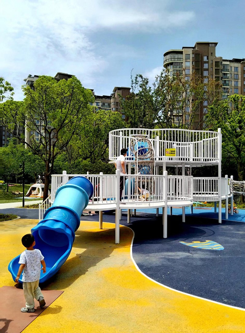 小區(qū)非標(biāo)廊架組合設(shè)備