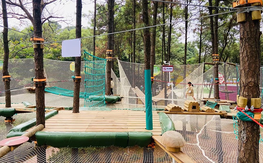 景區(qū)叢林穿越兒童拓展設(shè)備