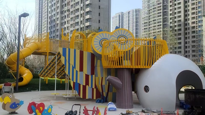 社區(qū)無動力戶外游樂設備側(cè)面圖