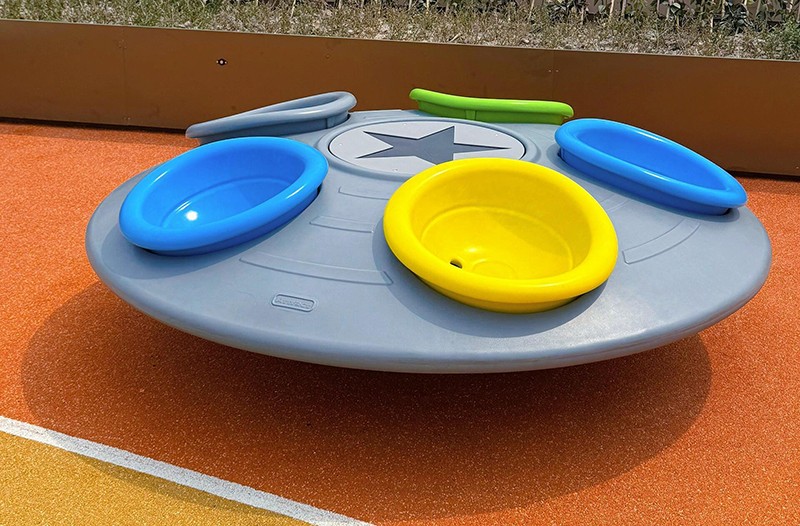 商業(yè)街游樂設備兒童轉(zhuǎn)盤