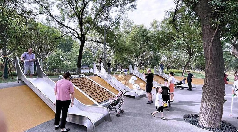 滑梯無動力游樂設(shè)施規(guī)劃