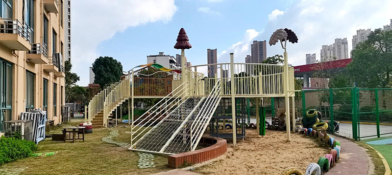 戶外幼兒園游樂設(shè)備效果圖